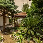 Paradise Garden Apartment