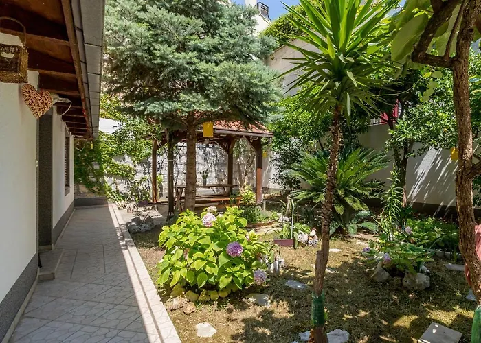 Lägenhet Paradise Garden *